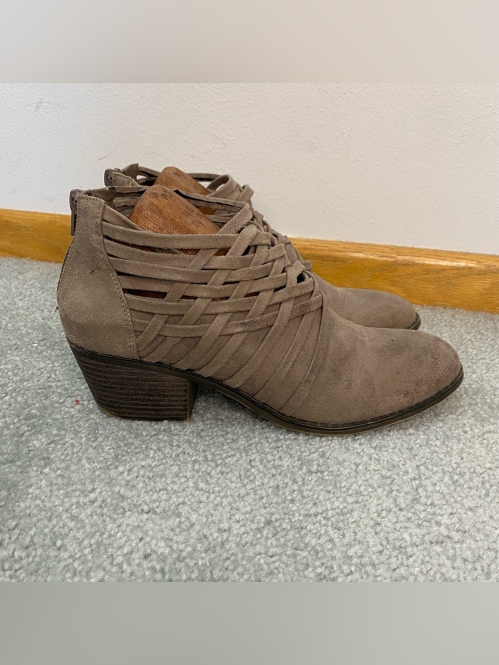 Fergalicious Gray Heeled Booties Braid Womens 9